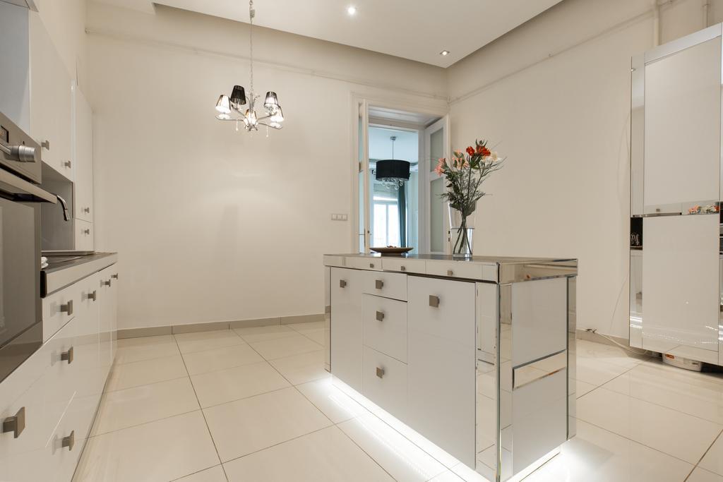 Jozsef63 Apartment Budapest Exterior foto